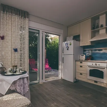 Deluxe Garden * Gradac (Split-Dalmatia)