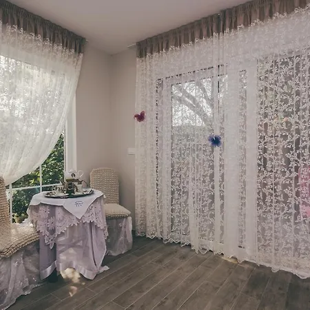 Deluxe Garden Apartment Gradac (Split-Dalmatia)